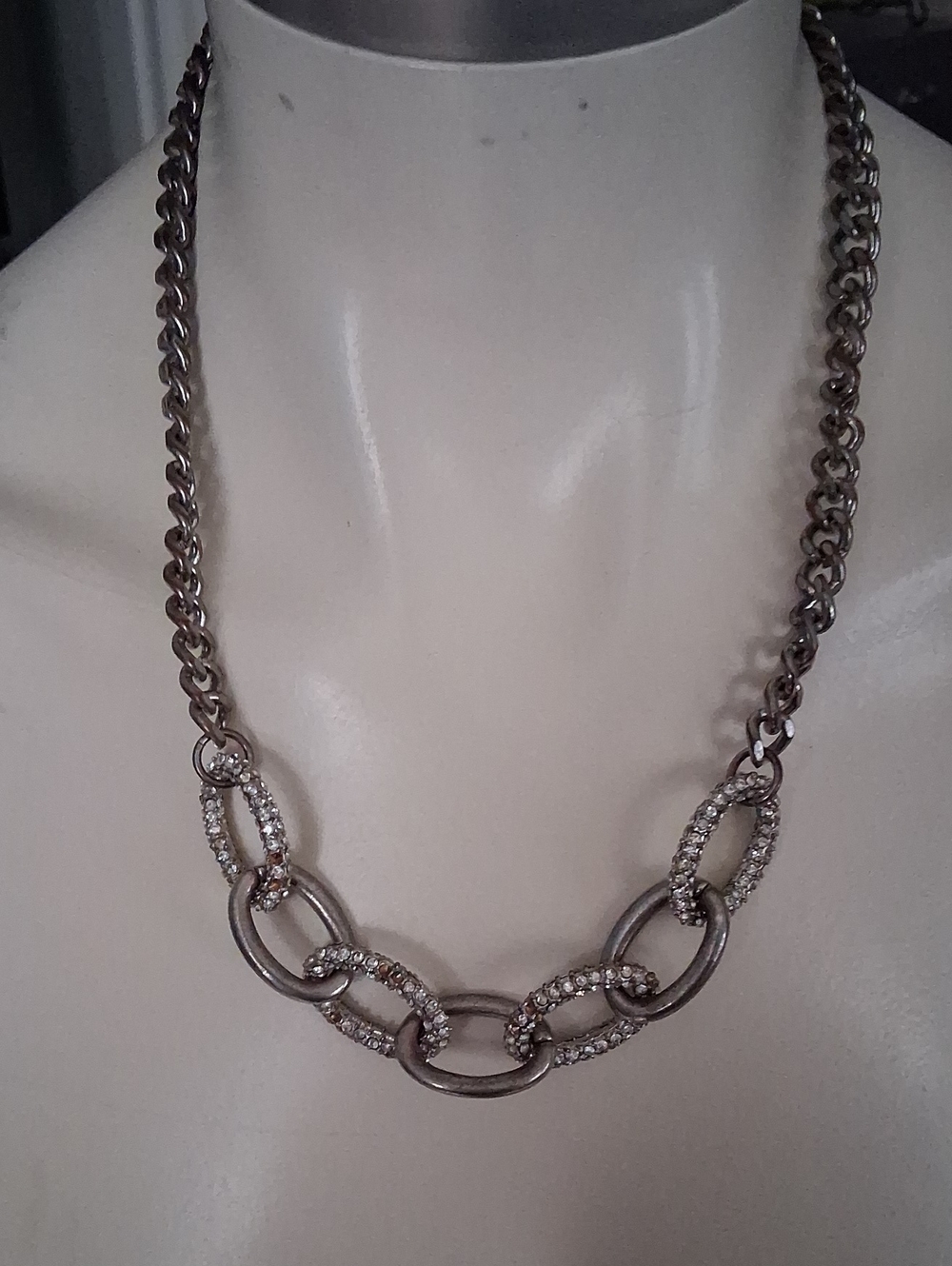 Crystal Pavé Link Necklace in Silver